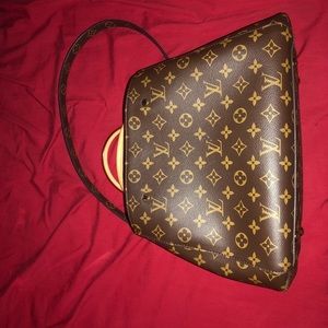 Lv louis vuitton purse *offer*